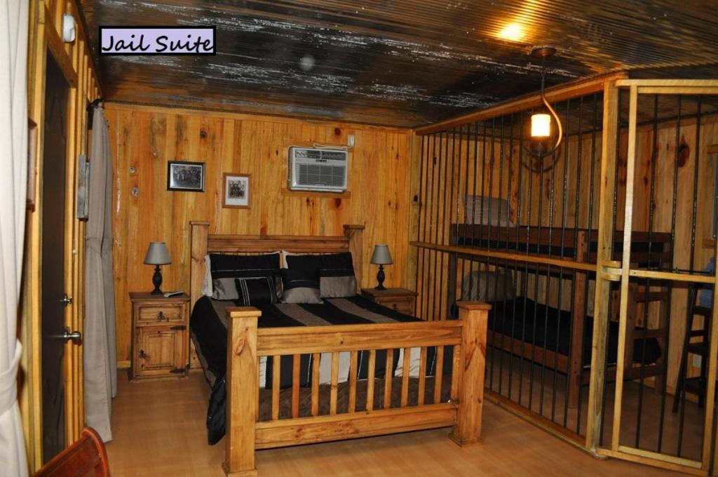 ホテル Diamonds Old West マーフリーズボロ エクステリア 写真