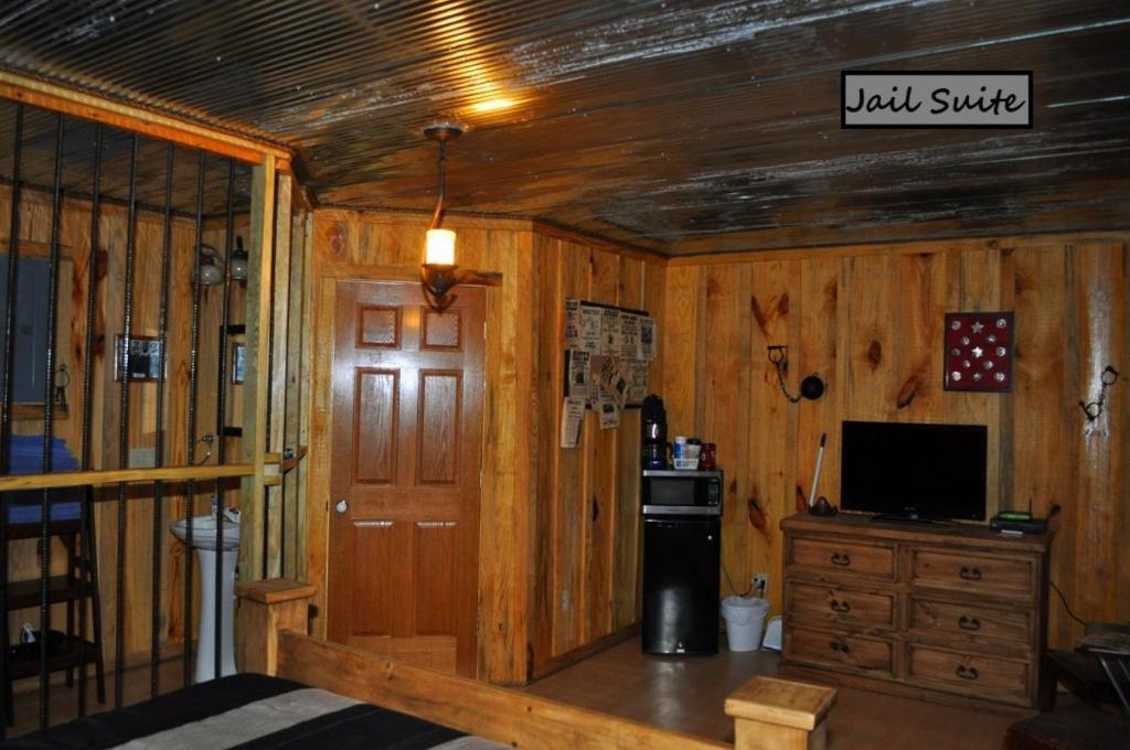 ホテル Diamonds Old West マーフリーズボロ エクステリア 写真